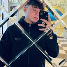 Фотография мужчины Urj, 20 лет из г. Тюмень