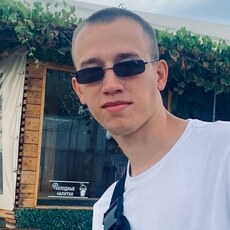 Фотография мужчины Злой, 20 лет из г. Котельнич