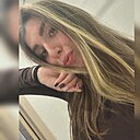 Карина, 22 года