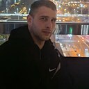 Макс, 33 года