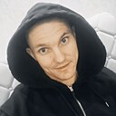 Илья, 33 года