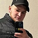 Валерий, 22 года