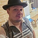 Антон, 33 года