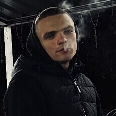 Фотография мужчины Рома, 21 год из г. Макеевка