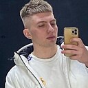 Владислав, 26 лет