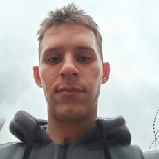 Фотография мужчины Миша, 18 лет из г. Воронеж