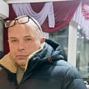 Эндрю, 44 года