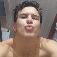 Фотография мужчины Дмитрий, 18 лет из г. Ставрополь