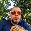 Денис Викторович, 42 года