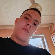 Фотография мужчины Данил, 21 год из г. Губкинский