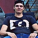 Михаил, 22 года