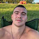 Максим, 24 года