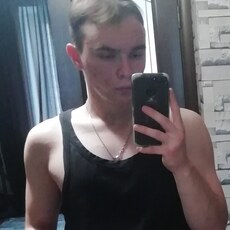 Фотография мужчины Илья, 20 лет из г. Бобруйск