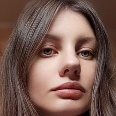 Фотография девушки Таня, 19 лет из г. Санкт-Петербург