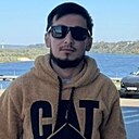 Роман, 25 лет