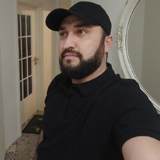 Али, 35 из г. Билефельд.