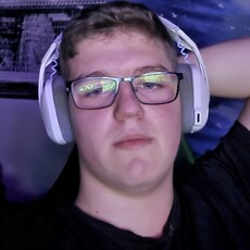 Фотография мужчины Илья, 18 лет из г. Донецк (Ростовская обл.)