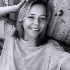 Фотография девушки Оля, 23 года из г. Казань