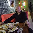 Валера Кам, 43 года