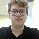 Денис, 18 лет