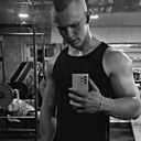 Владислав, 18 лет