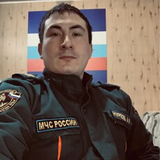 Фотография мужчины Айнур, 28 лет из г. Чистополь