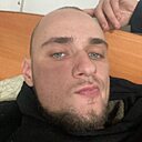 Роман, 23 года