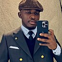 Andy Léon, 24 года