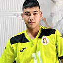 Нурик, 19 лет