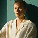 Михаил, 33 года