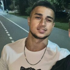 Фотография мужчины Arif, 20 лет из г. Тюмень