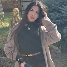 Фотография девушки Адель, 19 лет из г. Бишкек