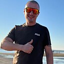 Григорий, 33 года