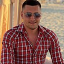 Роман, 33 года