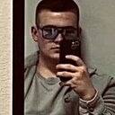 Андрей, 21 год