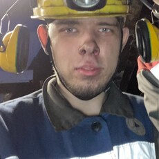 Фотография мужчины Анатолий, 21 год из г. Междуреченск