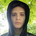 Максим, 18 лет