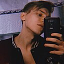 Миша, 22 года