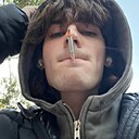 Роман, 19 лет