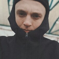 Фотография мужчины Валерий, 22 года из г. Оренбург