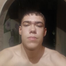 Фотография мужчины Артём, 18 лет из г. Орск