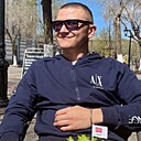 No Name, 33 года