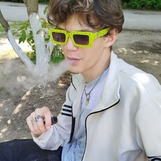 Фотография мужчины Владислав, 19 лет из г. Брянск