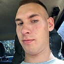 Максим, 20 лет