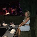 Анастасия, 18 лет