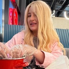 Фотография девушки Ангелина, 28 лет из г. Кемерово