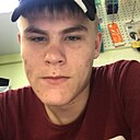 Денис, 21 год