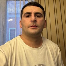 Фотография мужчины Заур, 34 года из г. Калининград