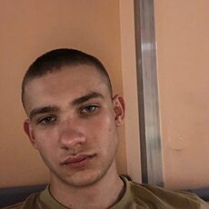 Фотография мужчины Андрей, 22 года из г. Брянск