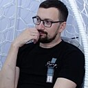 Роман, 33 года